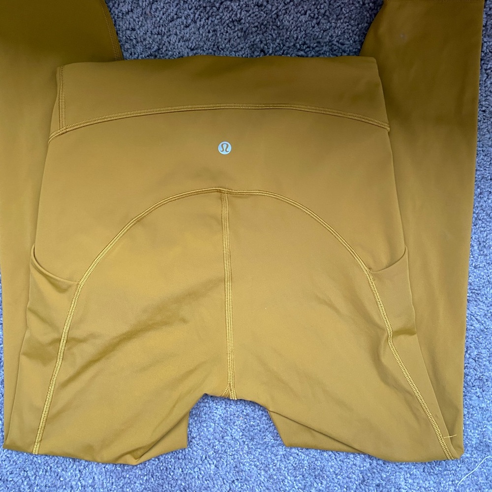 Lululemon legging - size 8